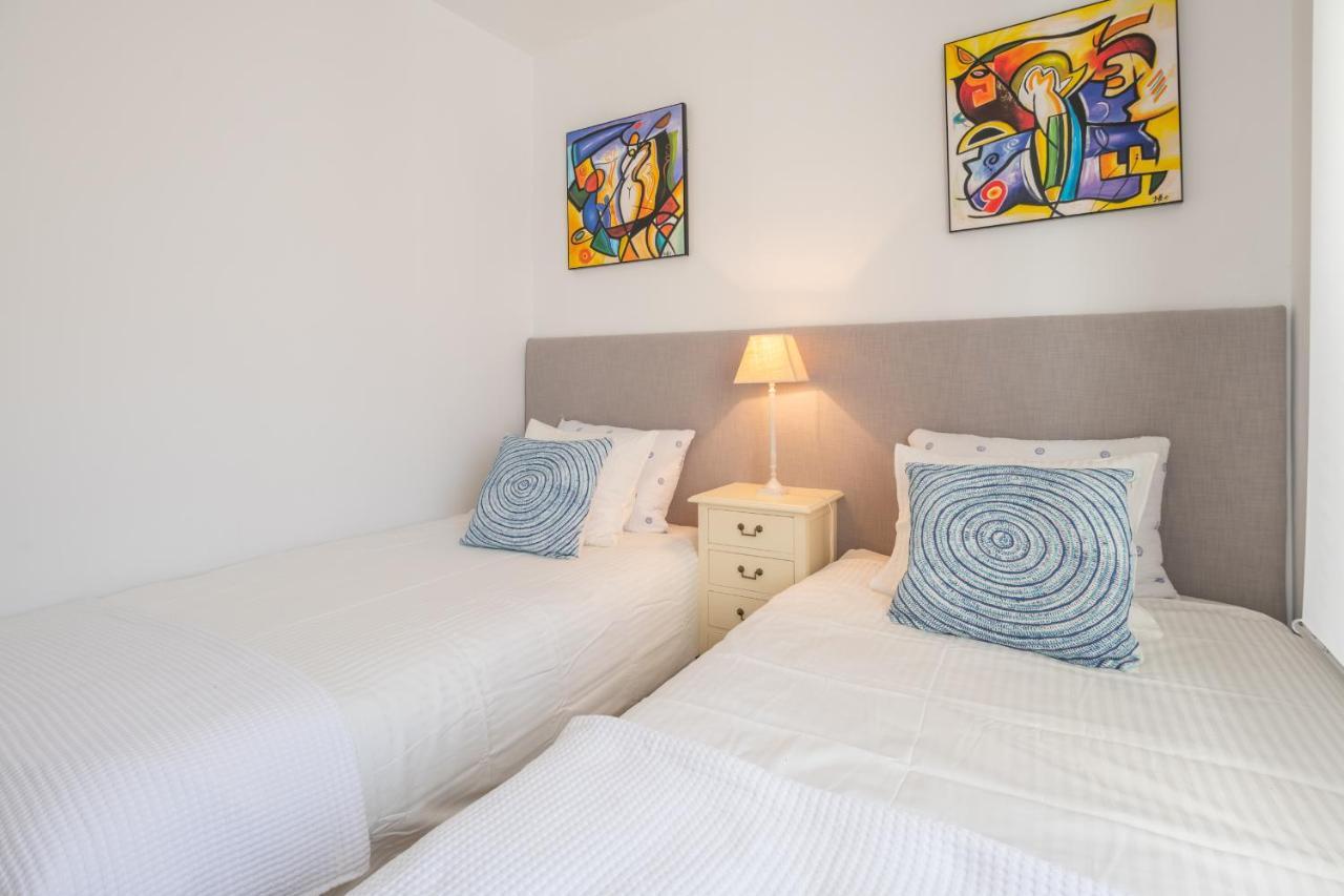 Appartement Atico 2 Terrazas Junto Al Mar By Rent Me à Estepona Extérieur photo