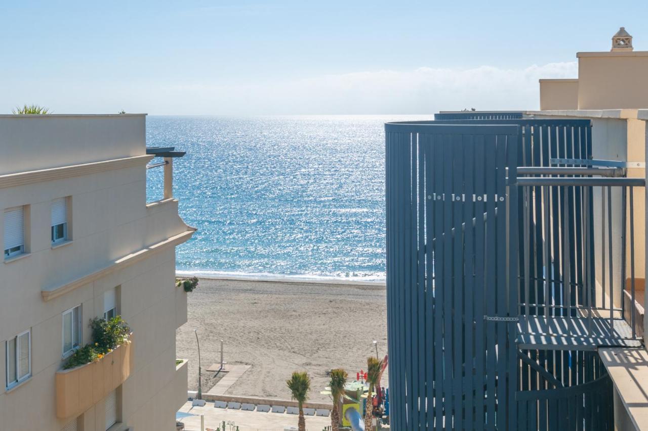 Appartement Atico 2 Terrazas Junto Al Mar By Rent Me à Estepona Extérieur photo